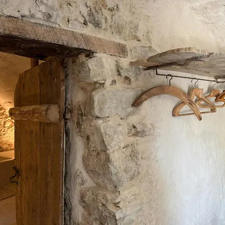 Artist's Near Uzes In Provence Prázdninový dům