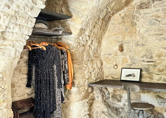 Casa de Férias Artist's Near Uzes In Provence *