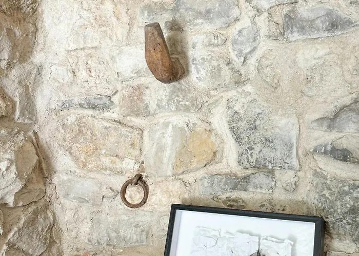 Artist's Near Uzes In Provence